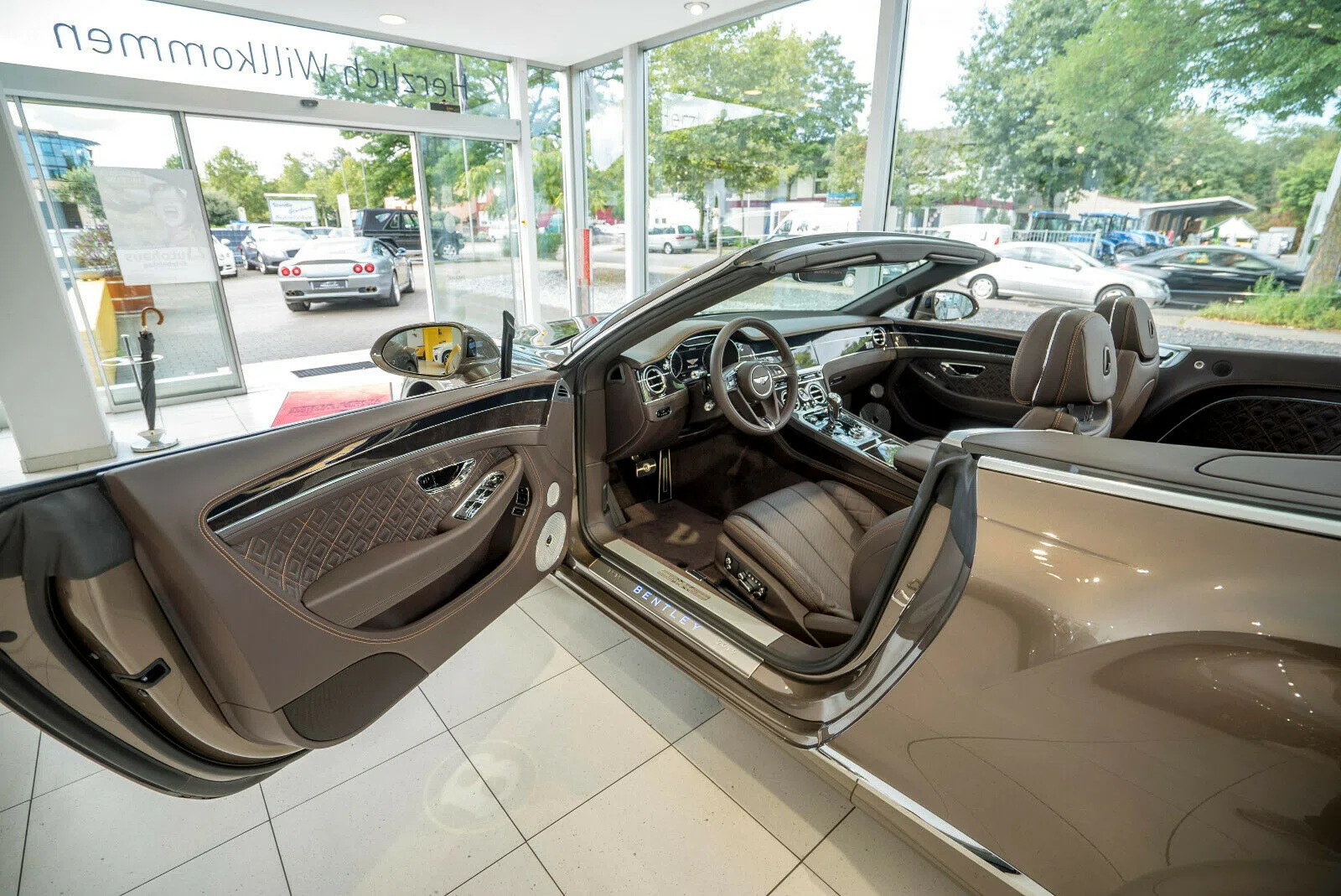 2019 Bentley Continental GTC FIRST EDITION for sale, exterior, Braun Metallic