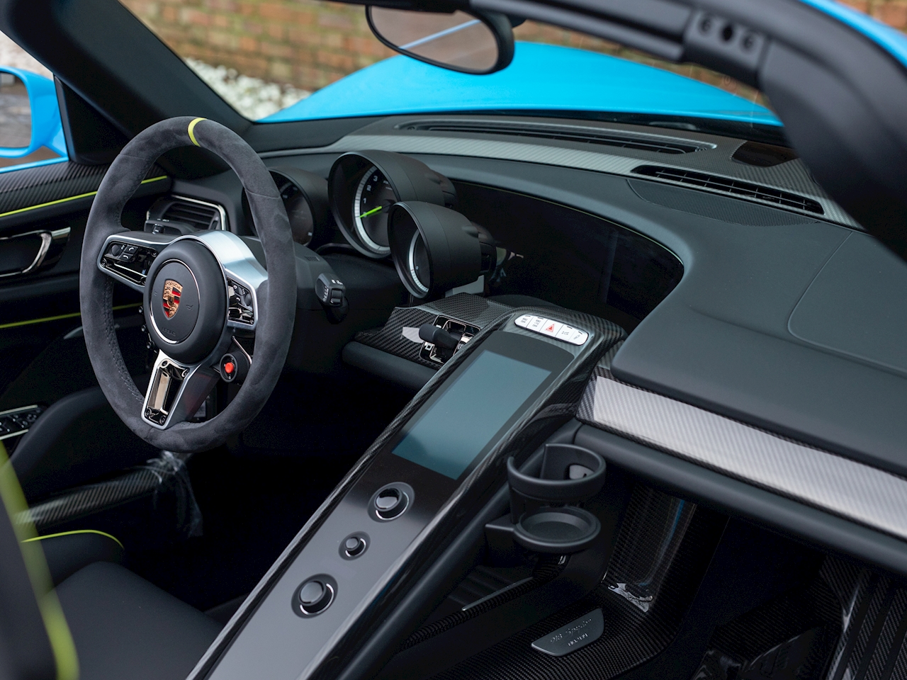 2015 Porsche 918 Spyder, 2/6