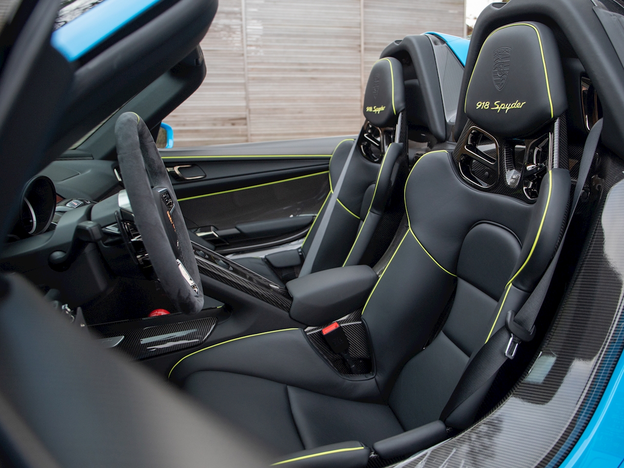 2015 Porsche 918 Spyder
