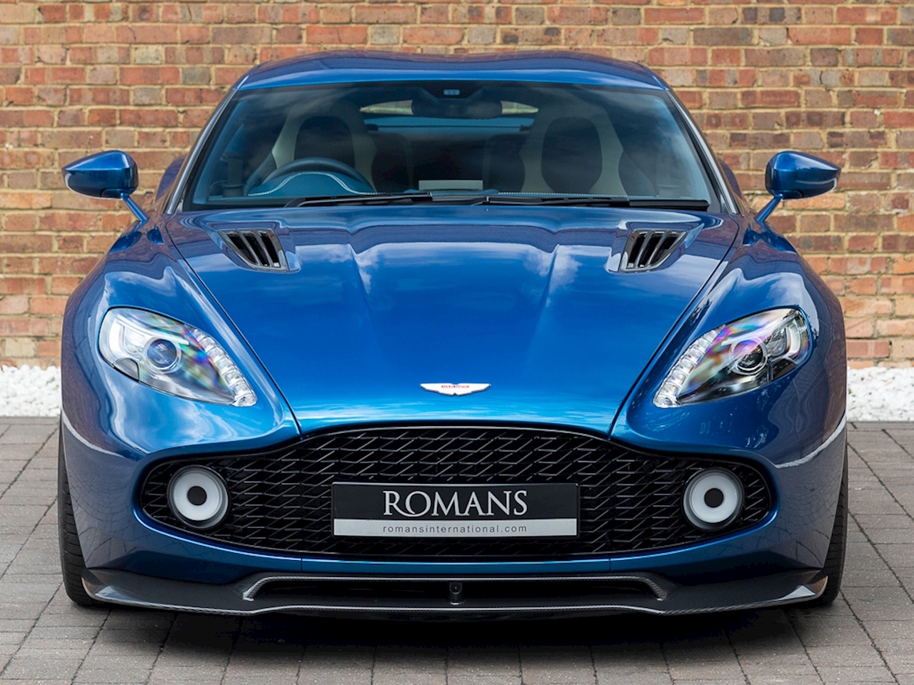 2017 Aston Martin Vanquish Zagato Coupe, 10/20
