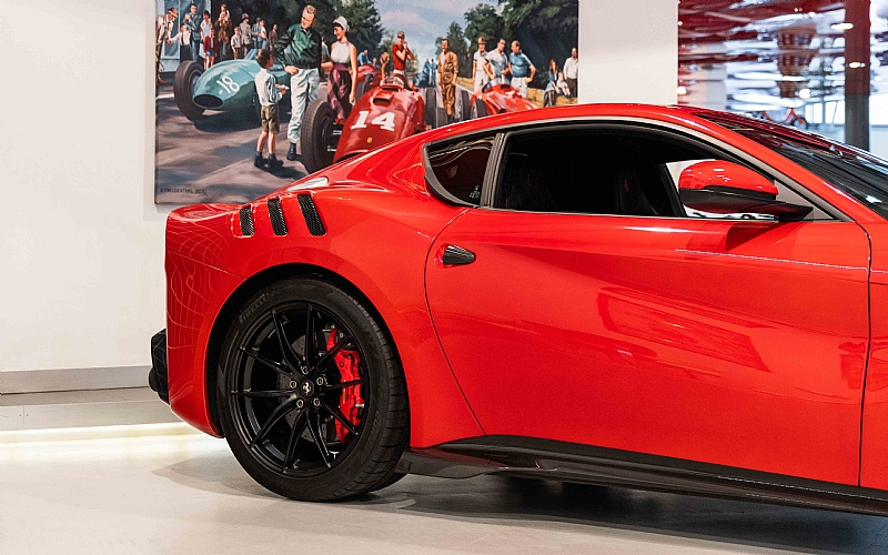 2016 Ferrari F12 TDF, 3/19