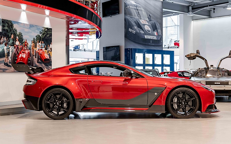 2016 Aston Martin GT12, 4/16
