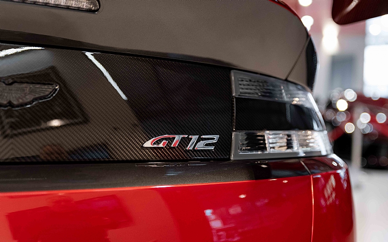 2016 Aston Martin GT12, 9/16