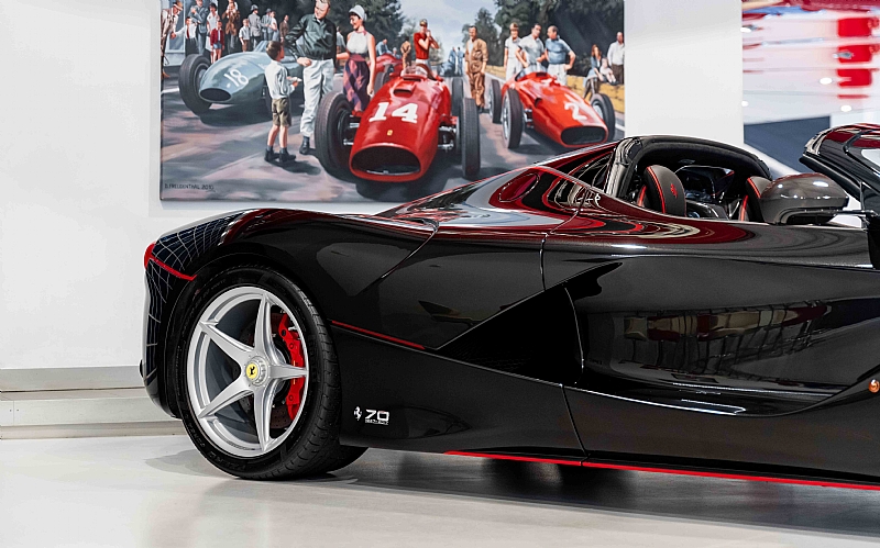 2018 Ferrari LaFerrari Aperta, 4/15