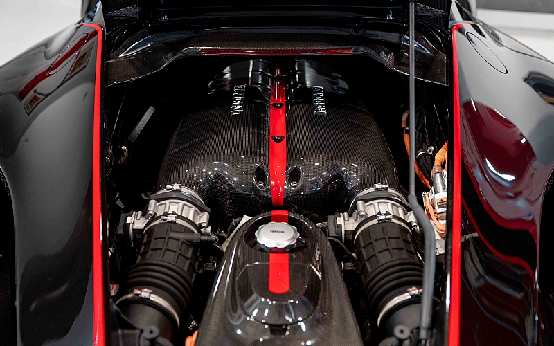 2018 Ferrari LaFerrari Aperta, 13/15