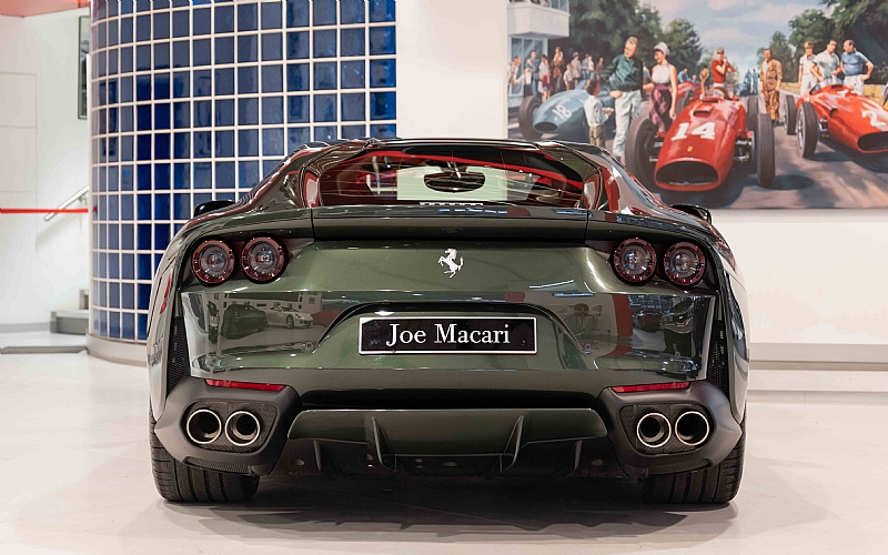 2019 Ferrari 812 Superfast RHD, 3/15
