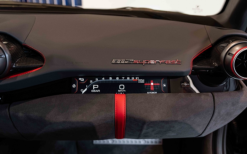 2019 Ferrari 812 Superfast LHD, 13/15