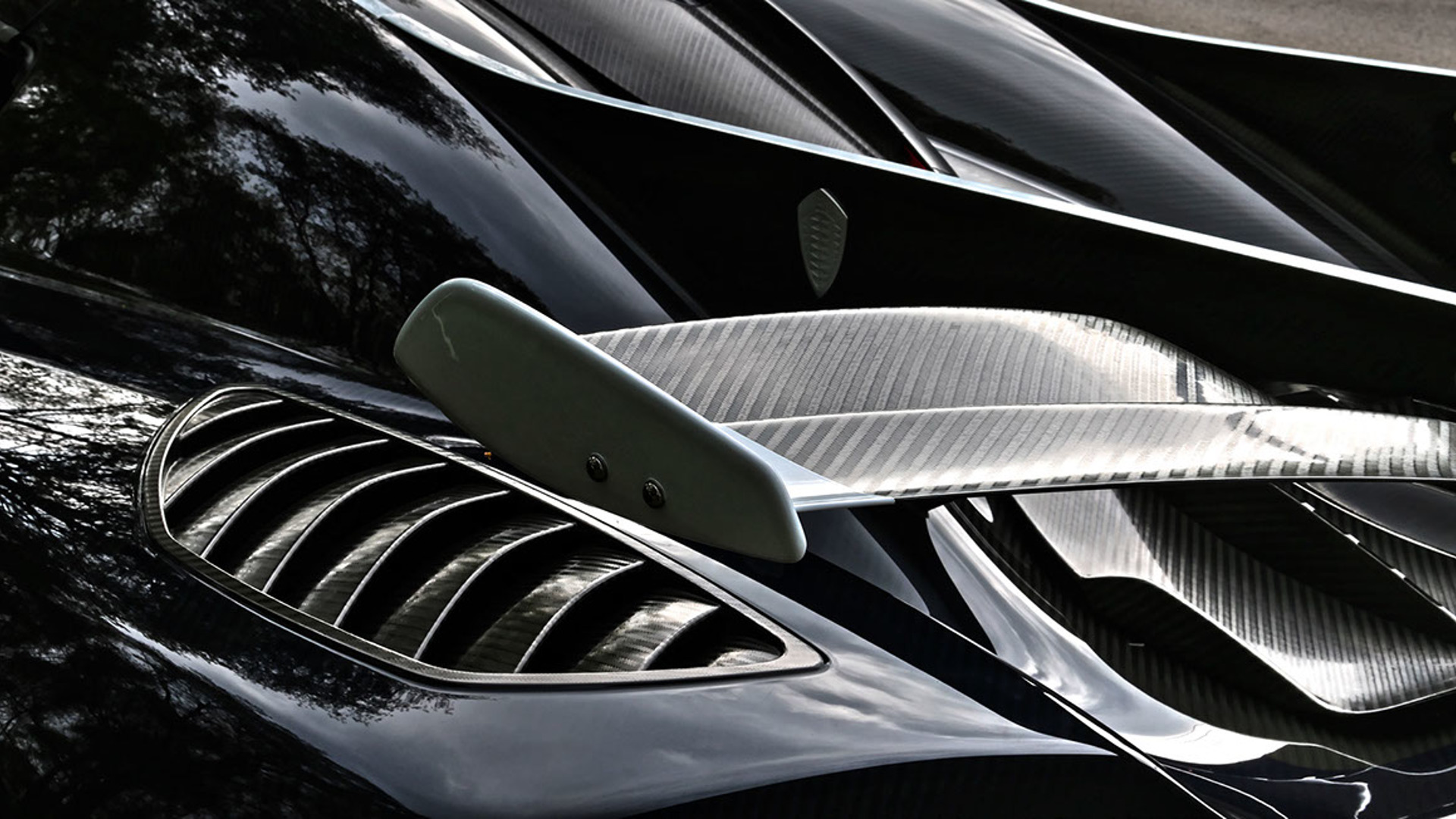 2015 KOENIGSEGG ONE:1, 5/11