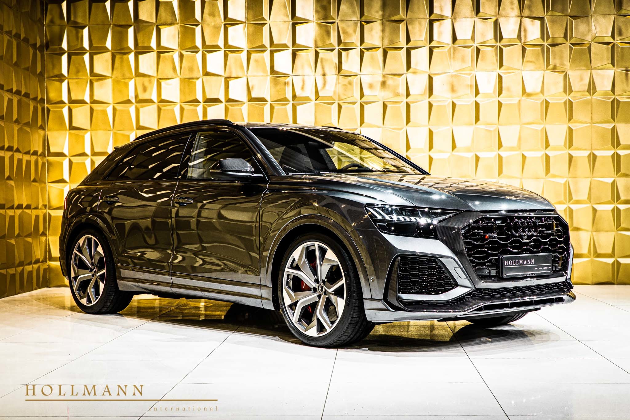 2020 Audi RS Q8, 3/20
