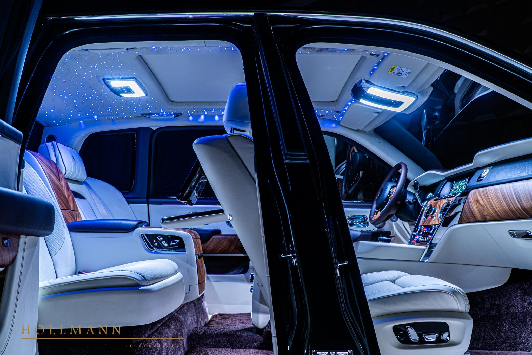 2020 Rolls-Royce Cullinan, 10/20