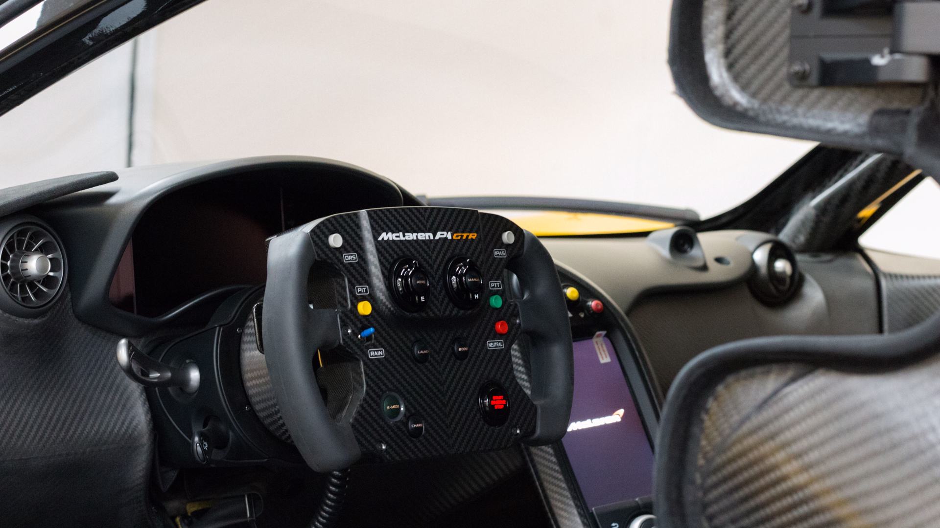 2015 MCLAREN P1 GTR, 16/27