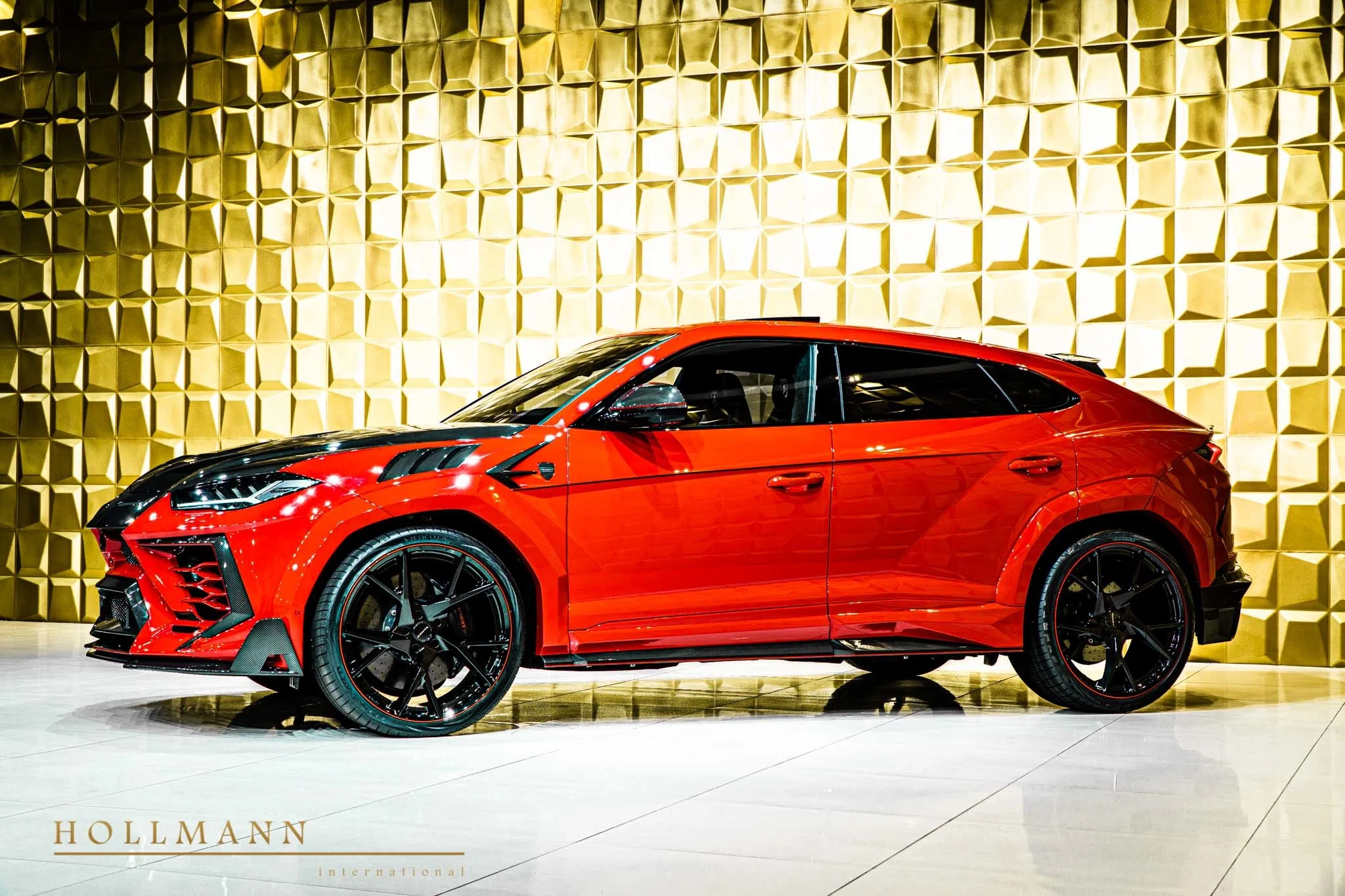 2020 Mansory Urus Venatus for sale, exterior, Rosso Anteros