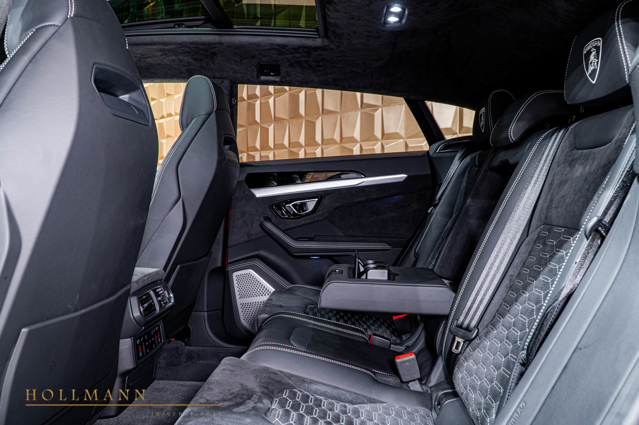 2020 Mansory Urus Venatus, 18/20