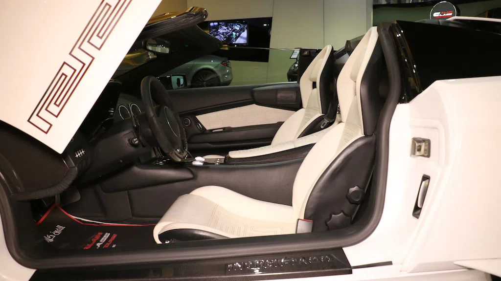 2009 Lamborghini Murcielago Lp640 Roadster Versace interior, Balck-White