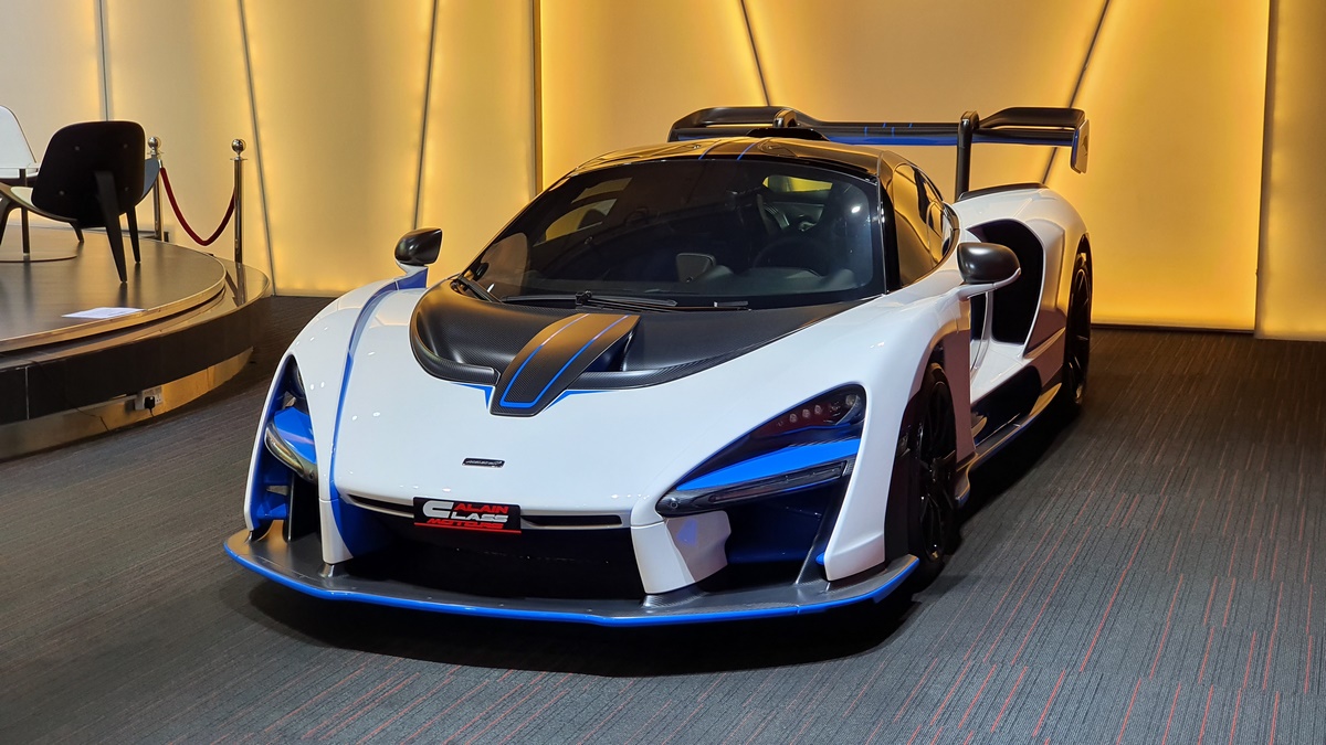 2019 McLaren Senna – 1 of 500, 7/20