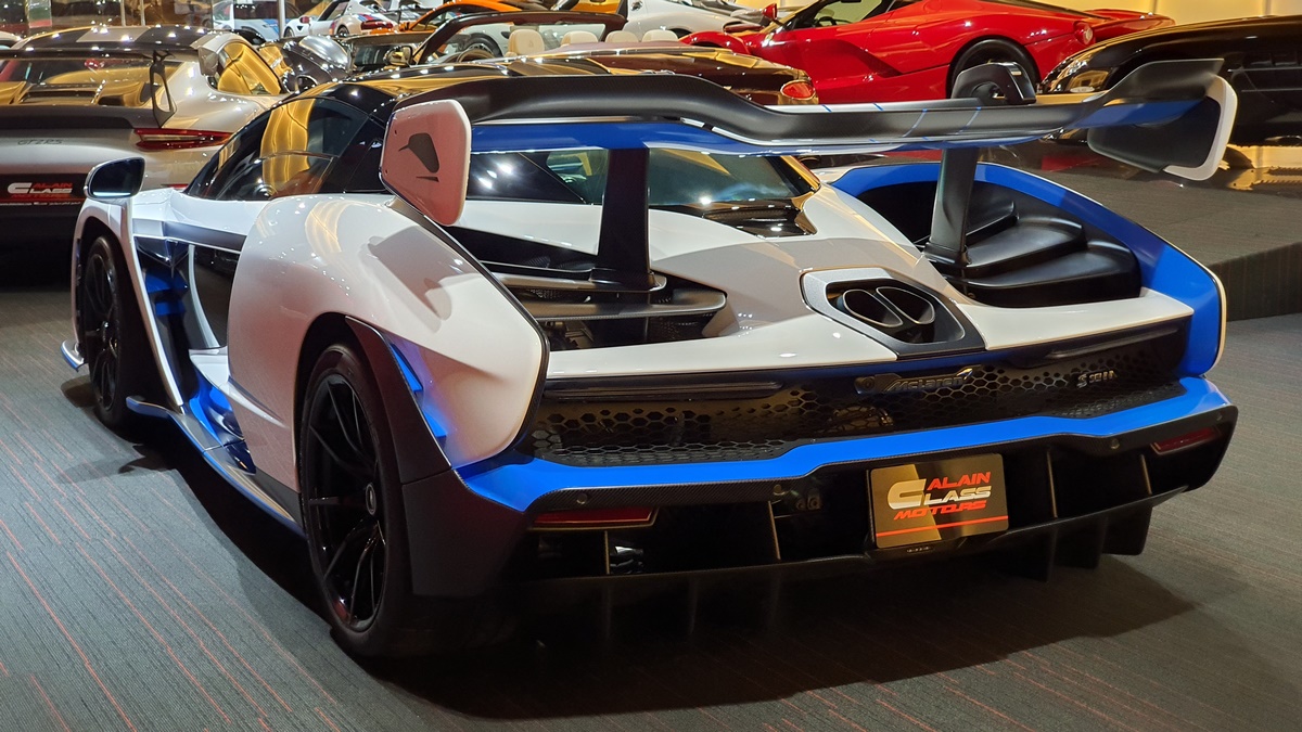 2019 McLaren Senna – 1 of 500, 15/20