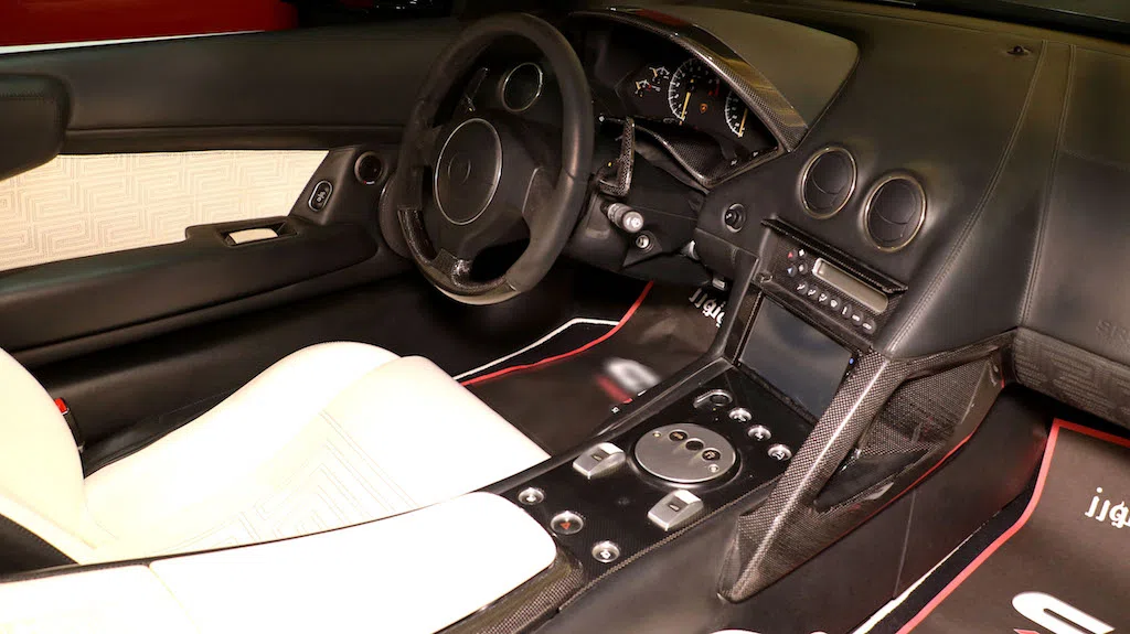 2009 Lamborghini Murcielago Lp640 Roadster Versace interior, dashboard, Balck-White