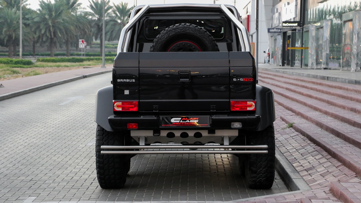 2015 BRABUS G 700 6x6, 4/18