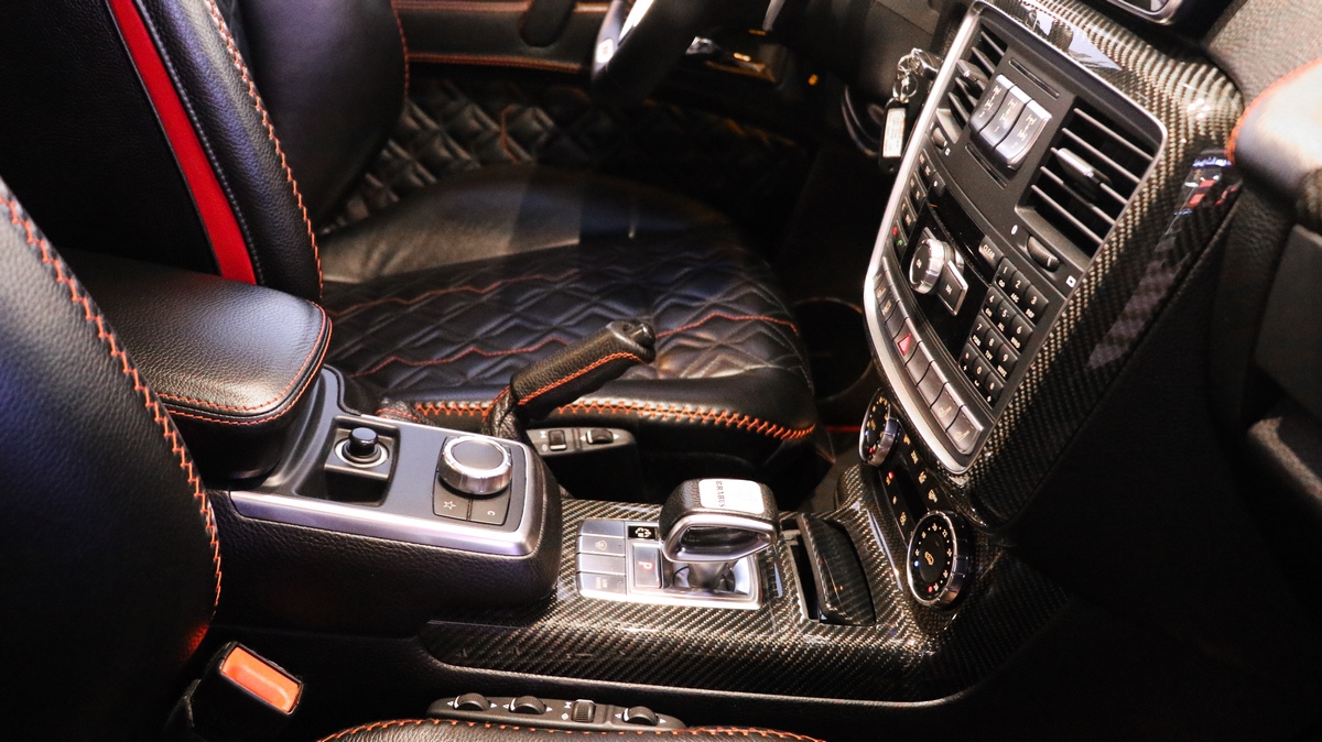 2015 BRABUS G 700 6x6, 10/18