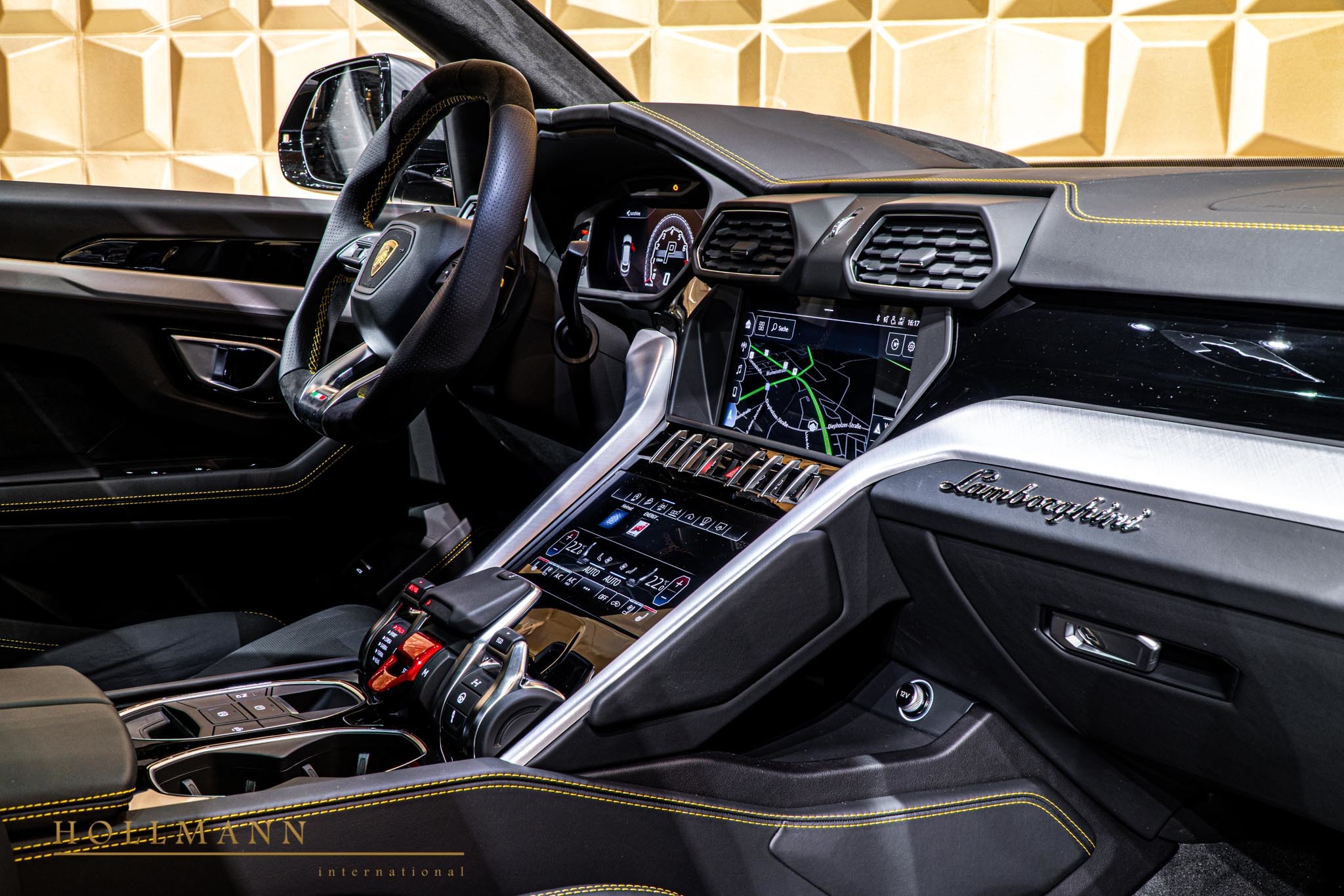 2020 Lamborghini Urus, 5/20