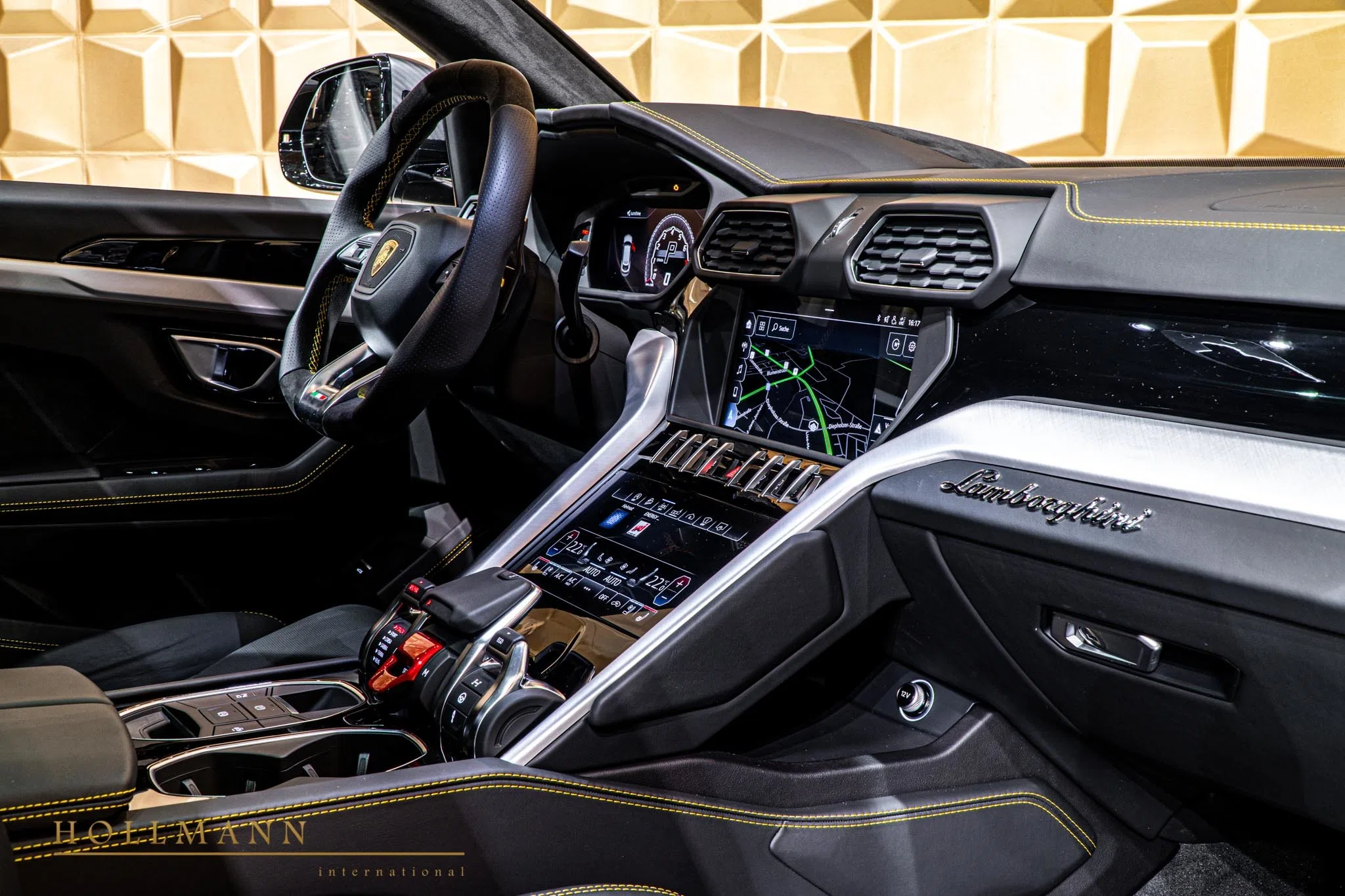 2020 Lamborghini Urus interior, dashboard, Nero Ade