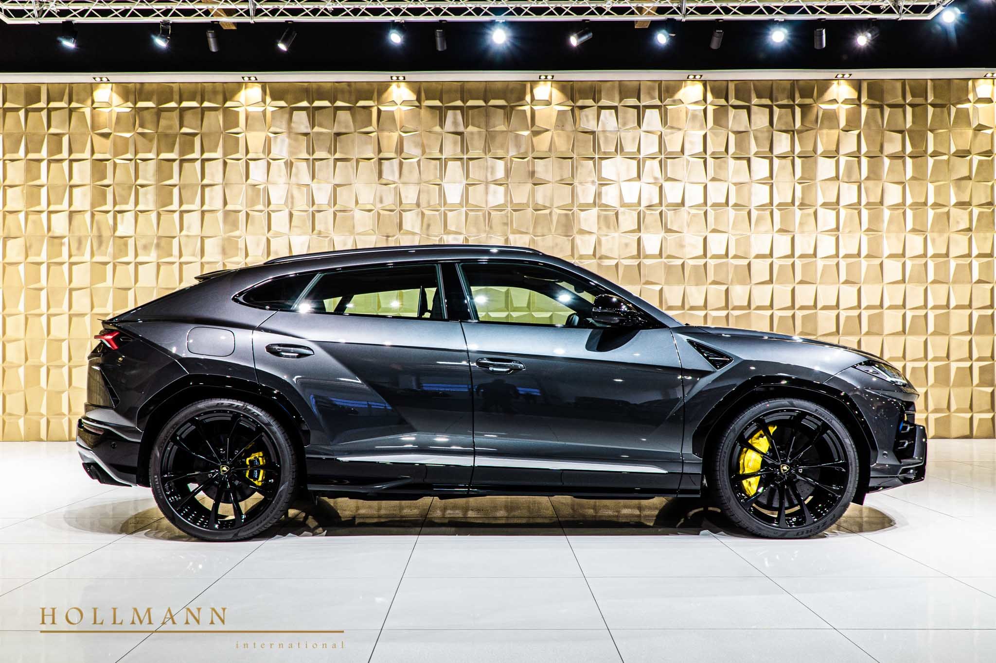 2020 Lamborghini Urus, 10/20