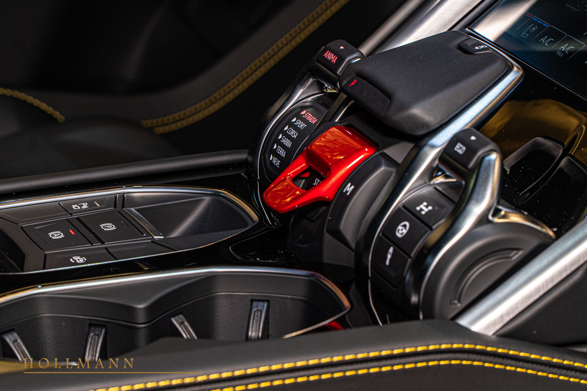 2020 Lamborghini Urus, 17/20