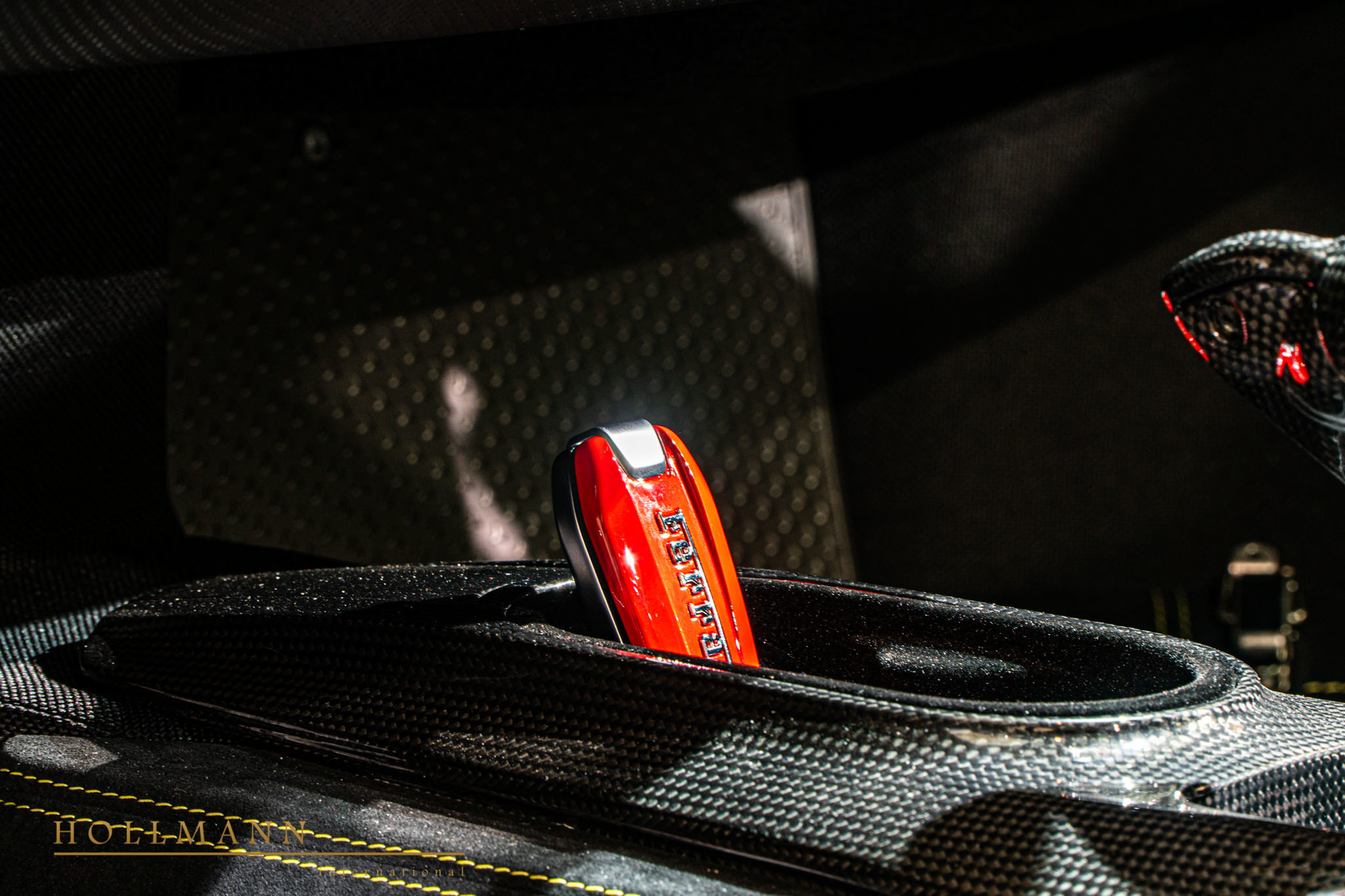 2020 Ferrari 488 Pista, 13/17