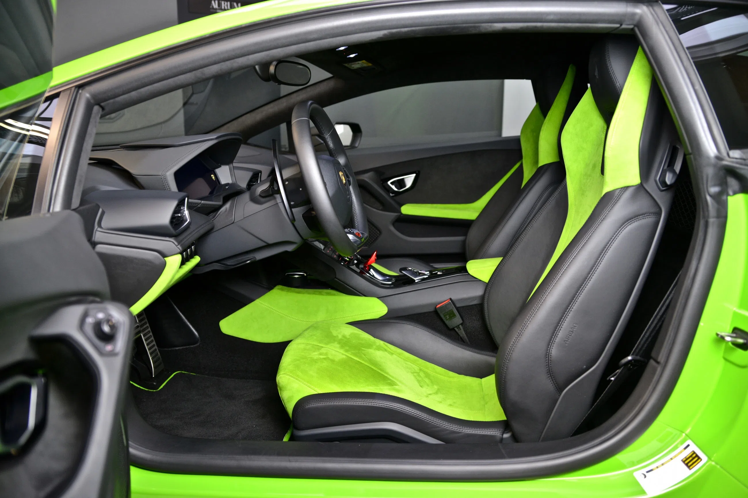 2020 Lamborghini Hurac LP610-4 interior, seats, Black