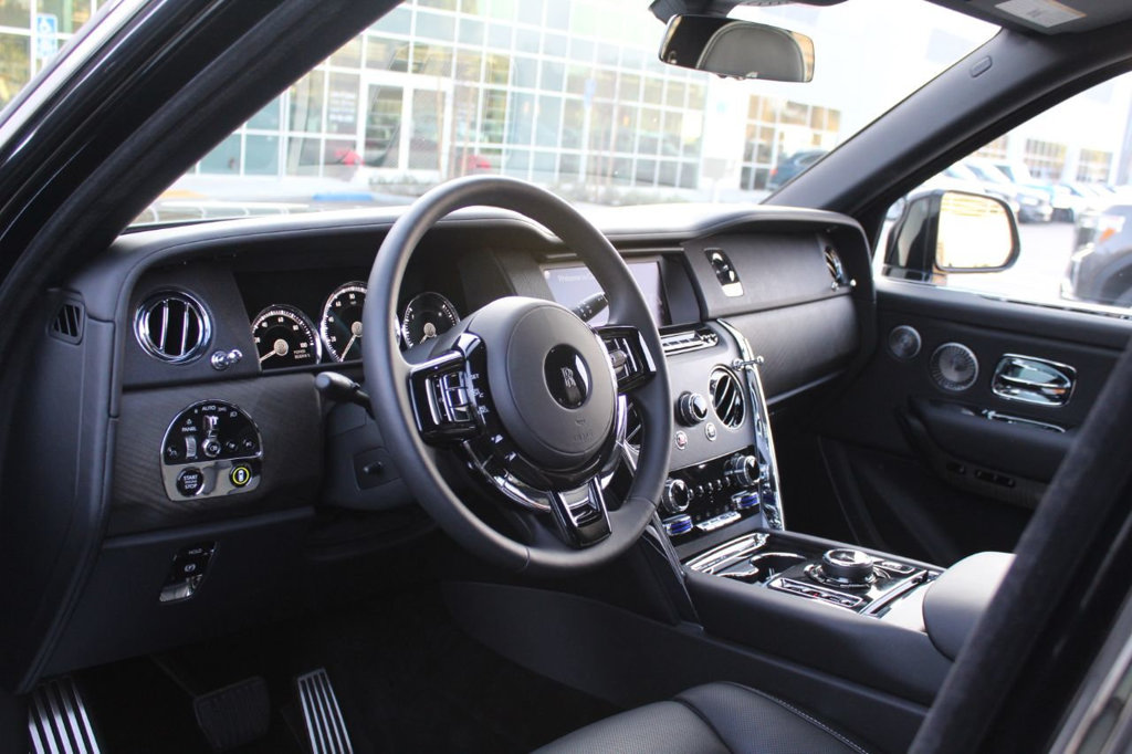 2019 Rolls-Royce Cullinan, 2/20