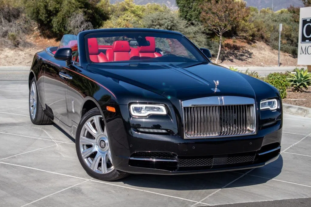 2016 Rolls-Royce Dawn, exterior, Black