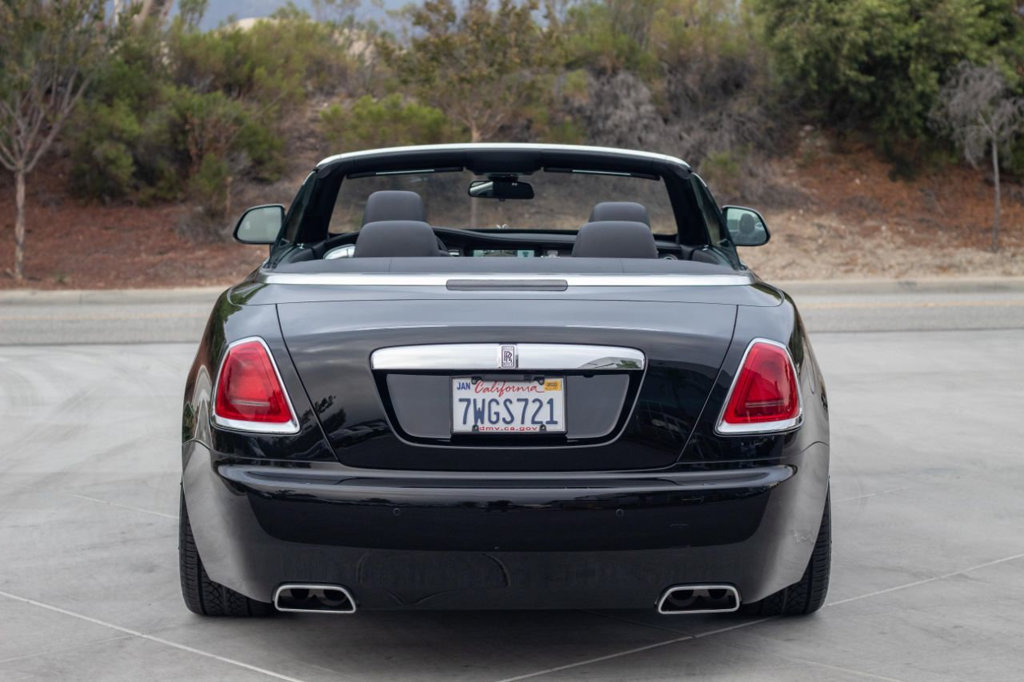 2016 Rolls-Royce Dawn, 8/19