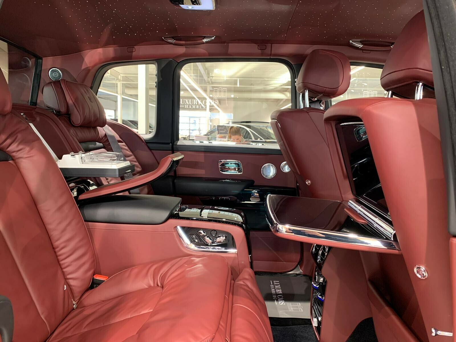 2019 Rolls-Royce Cullinan, 3/12