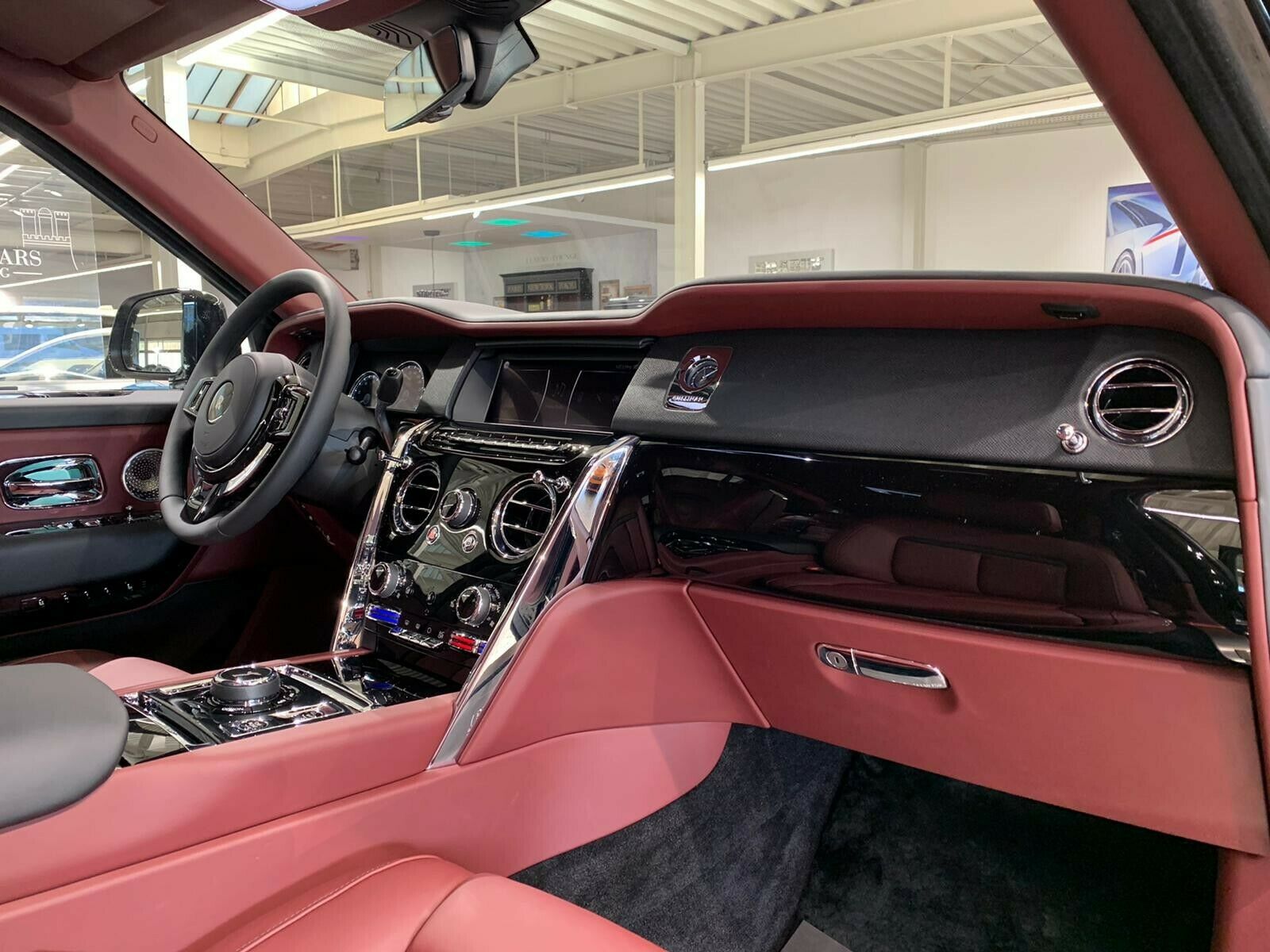 2019 Rolls-Royce Cullinan, 5/12