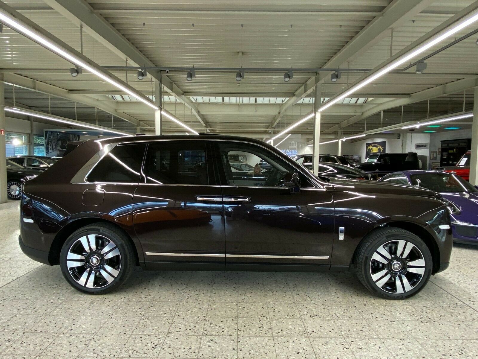 2020 Rolls-Royce Cullinan, 3/20