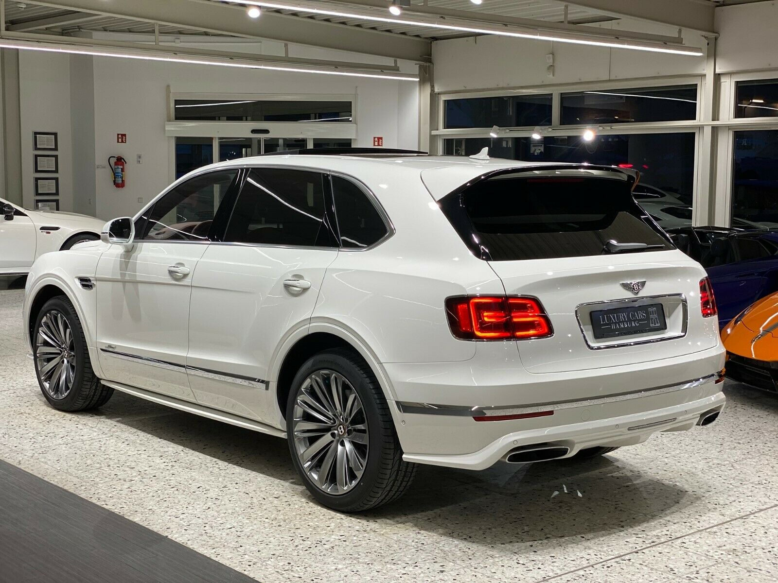 2019 Bentley Bentayga, 4/18