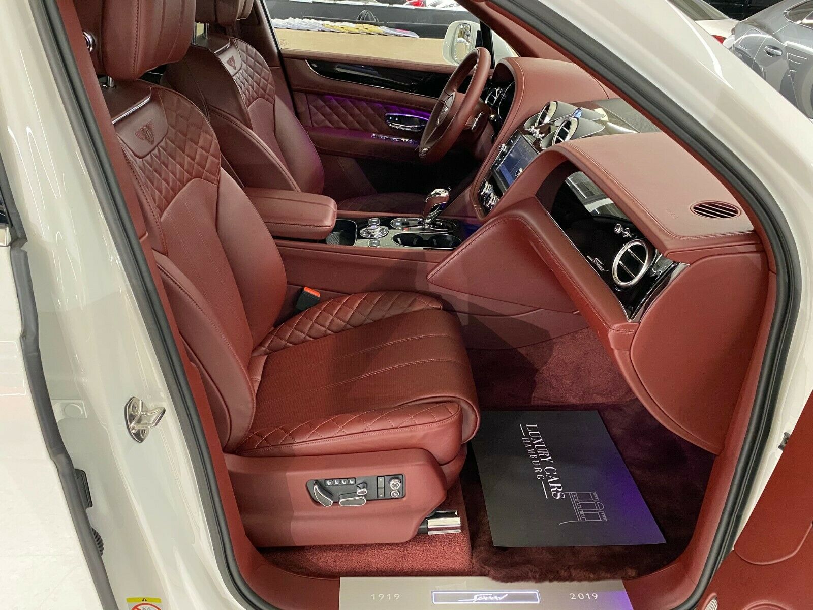 2019 Bentley Bentayga, 14/18