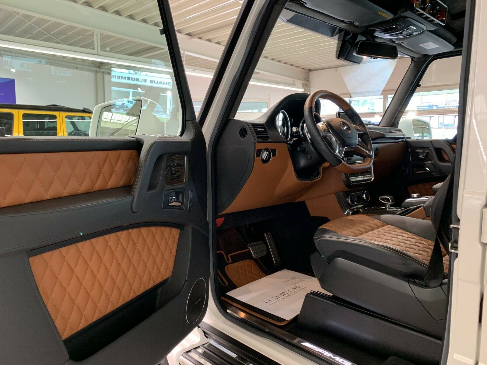 2015 Mercedes-Benz G 63 6x6, 6/17