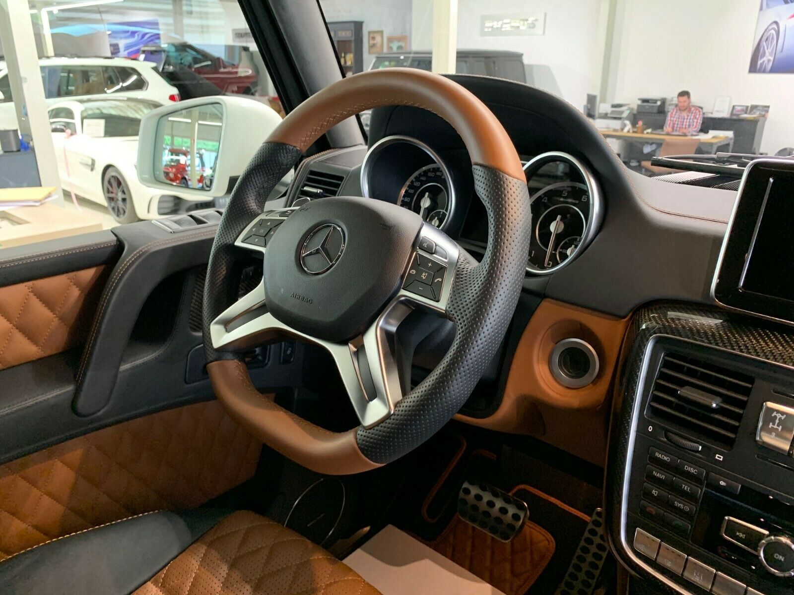 2015 Mercedes-Benz G 63 6x6, 8/17