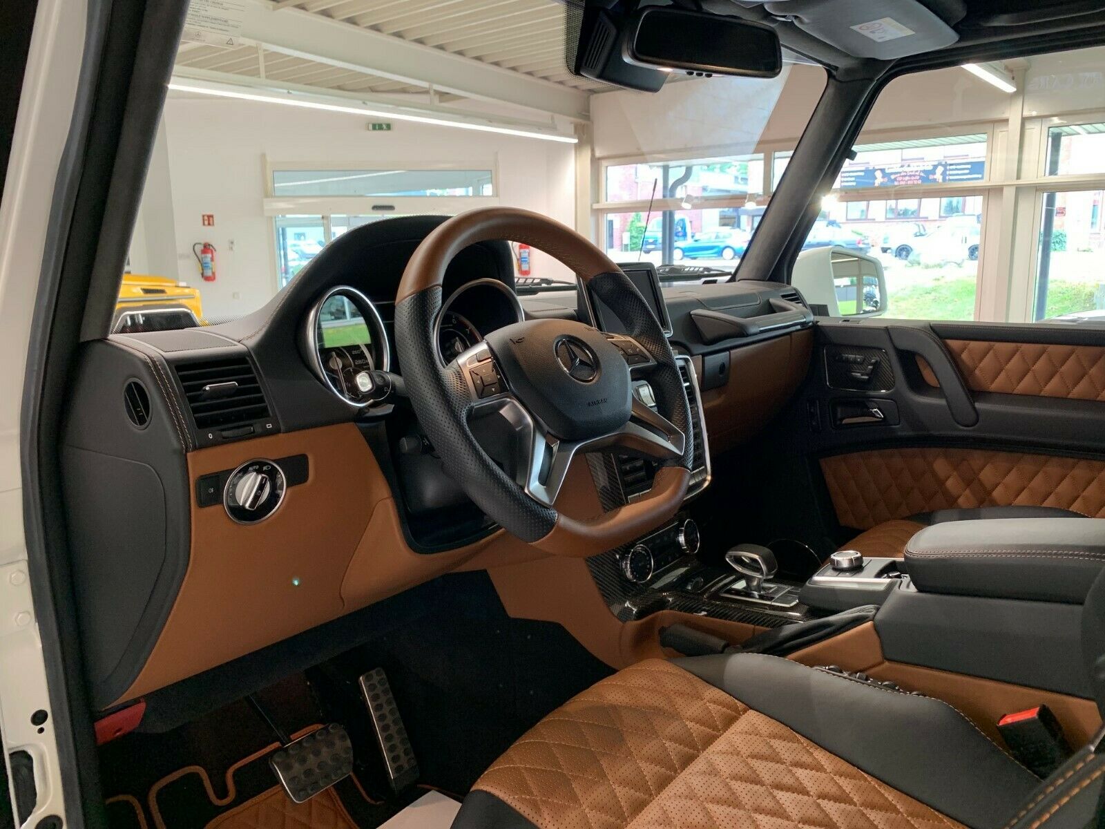 2015 Mercedes-Benz G 63 6x6, 13/17