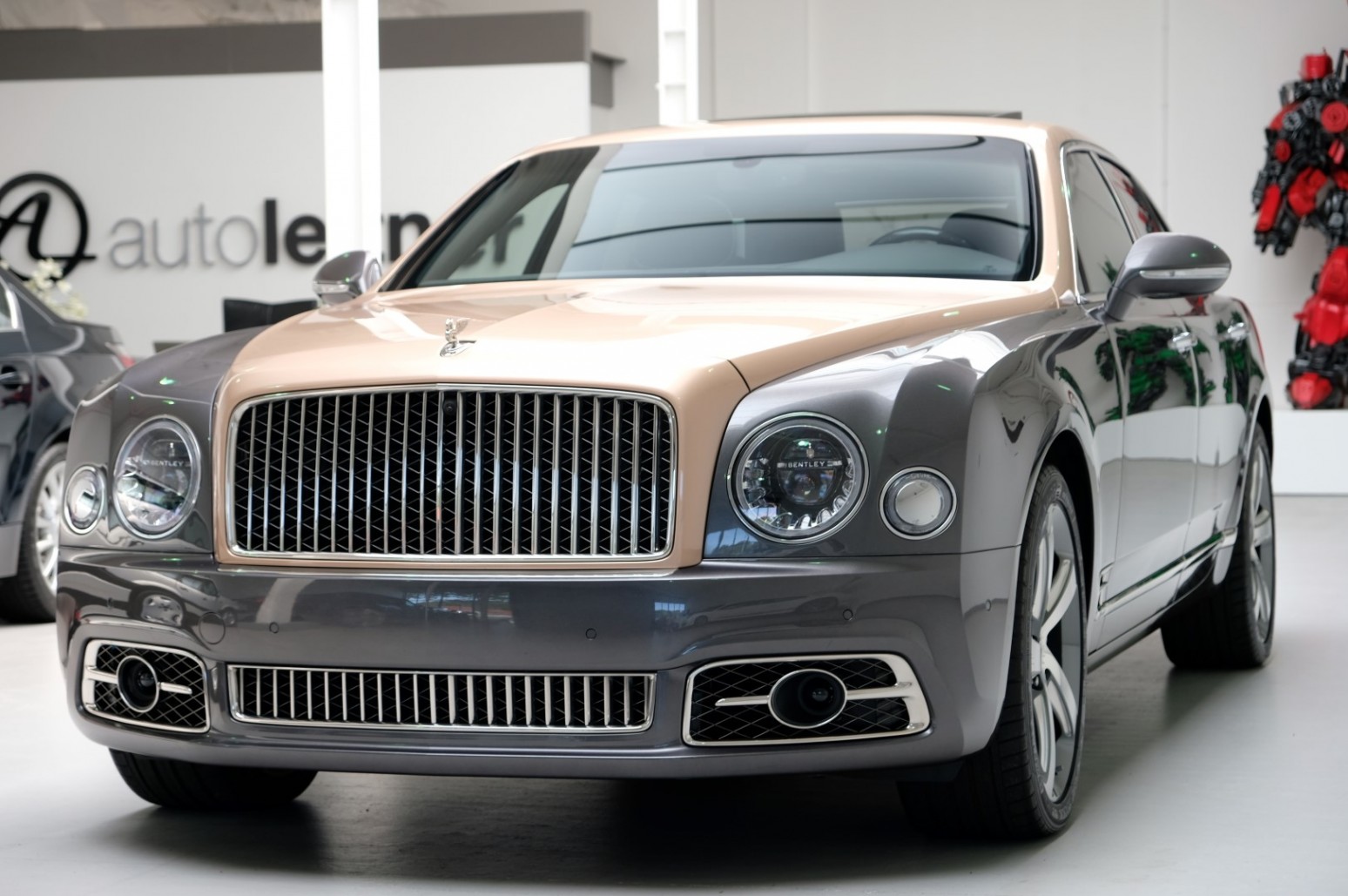 2017 Bentley Mulsanne Speed Mulliner Rose Gold over Magnetic metallic, 14/20