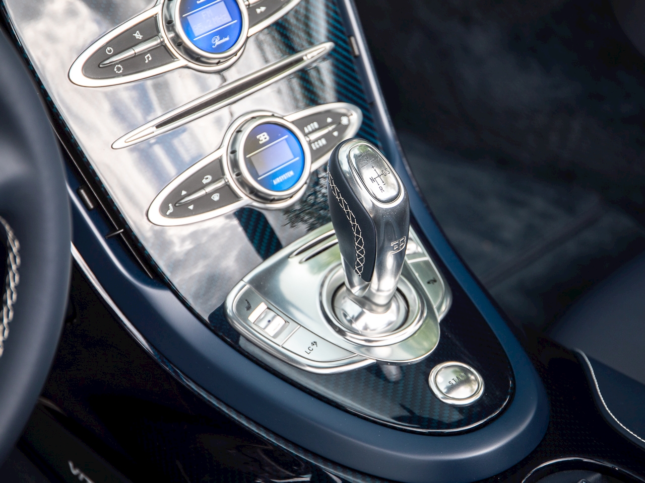 2014 Bugatti Veyron Grand Sport Vitesse, 3/9