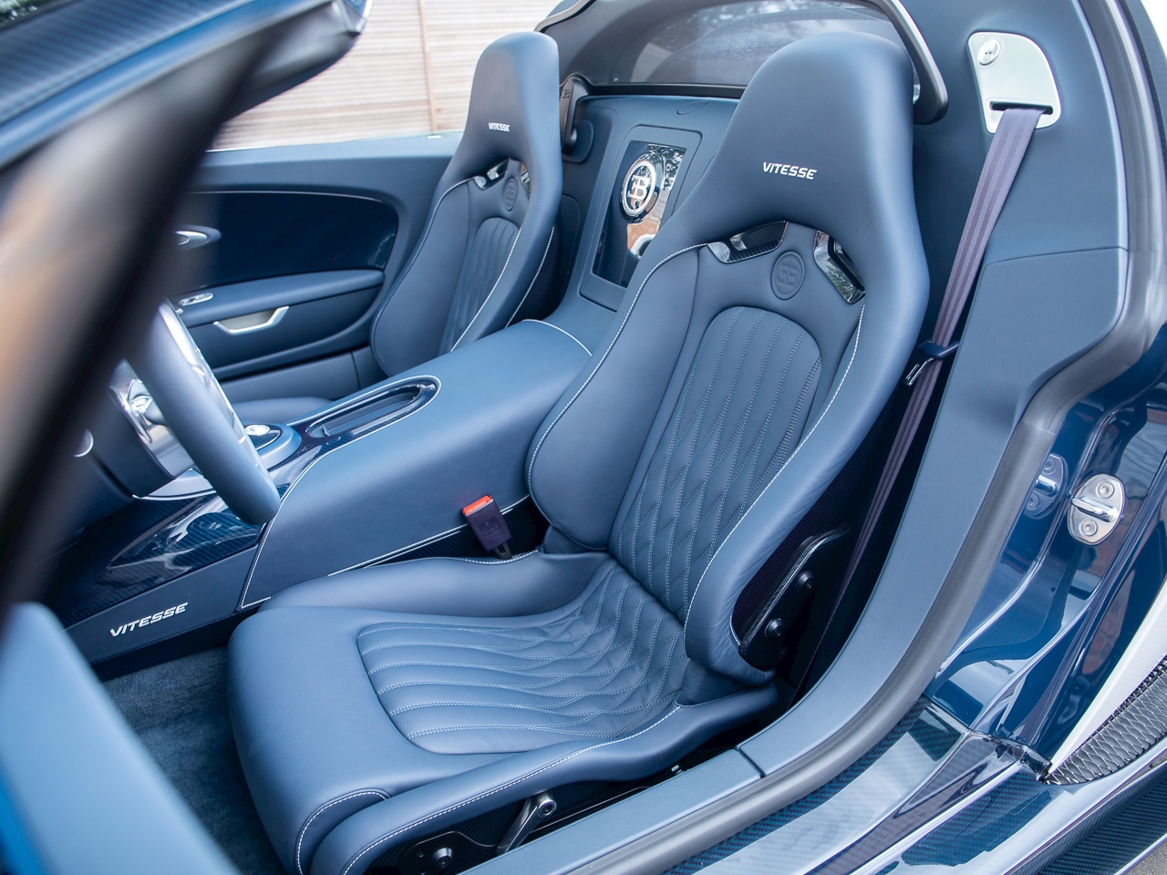 2014 Bugatti Veyron Grand Sport Vitesse, 4/9