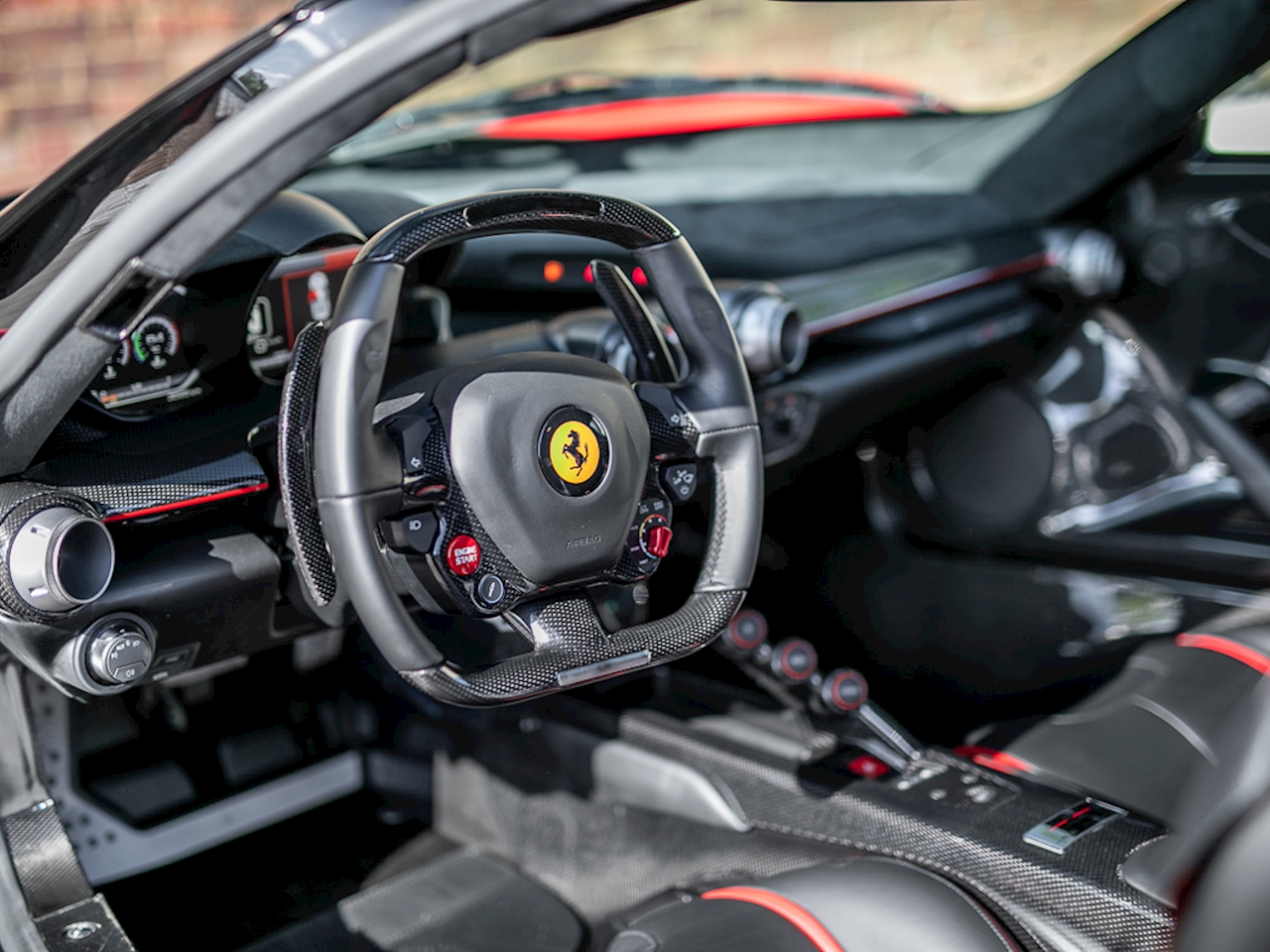 2014 Ferrari LaFerrari, 3/9