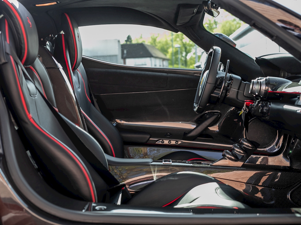 2014 Ferrari LaFerrari, 7/9
