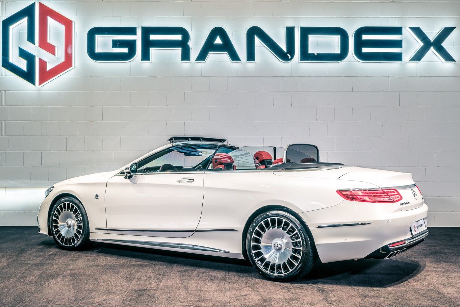 2017 Mercedes-Maybach S650 Cabrio, 7/19