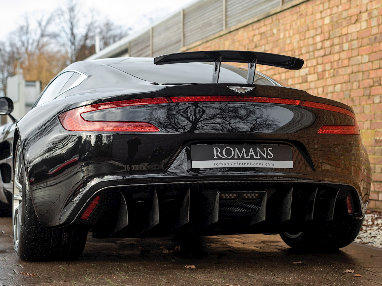 2011 Aston Martin ONE-77