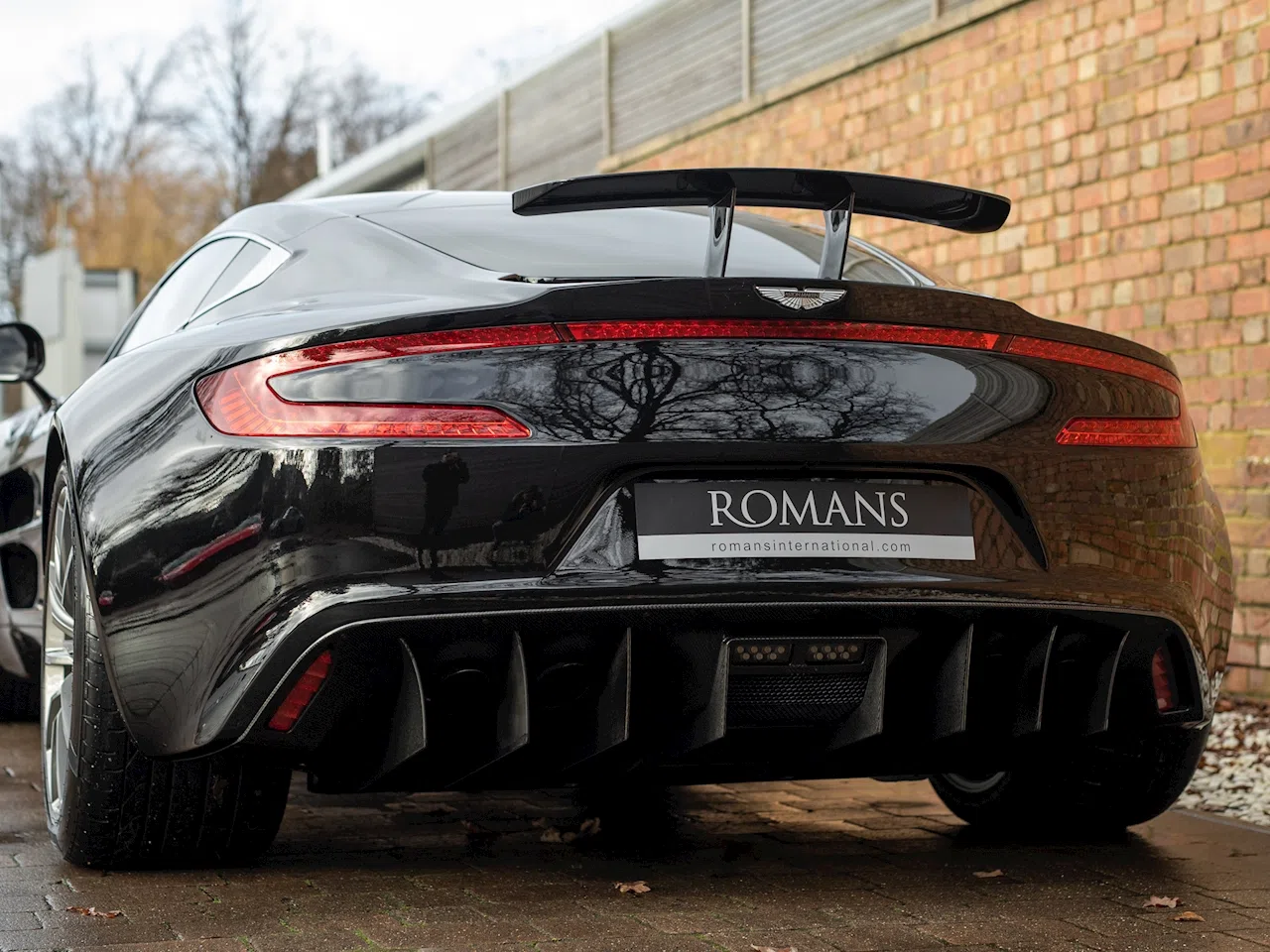 2011 Aston Martin ONE-77