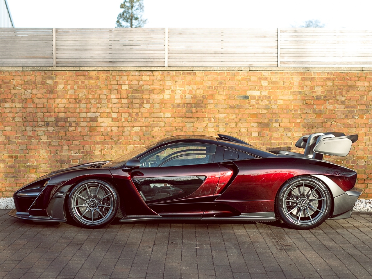 2019 McLaren Senna