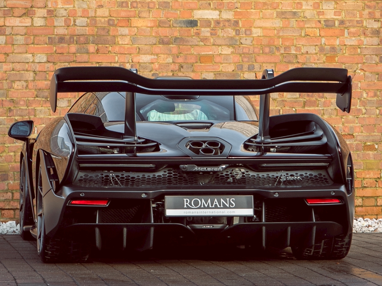 2019 McLaren Senna, 4/18